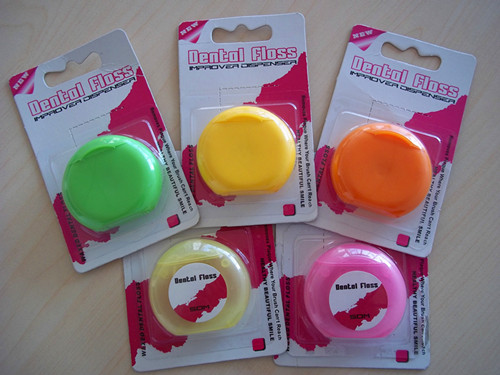 hotel/restraunt circle shape dental floss