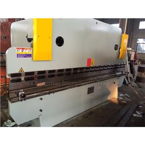 Full Automatic CNC Hydraulic Press Brake Machine