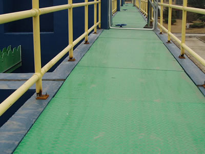 solid Top FRP gratings