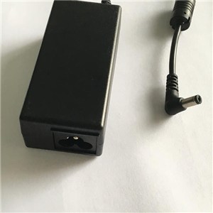 19V 3.42A Ac Adapter With UL/GS/FCC/CE
