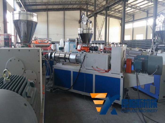 PVC wood plastic skinning foam board production line