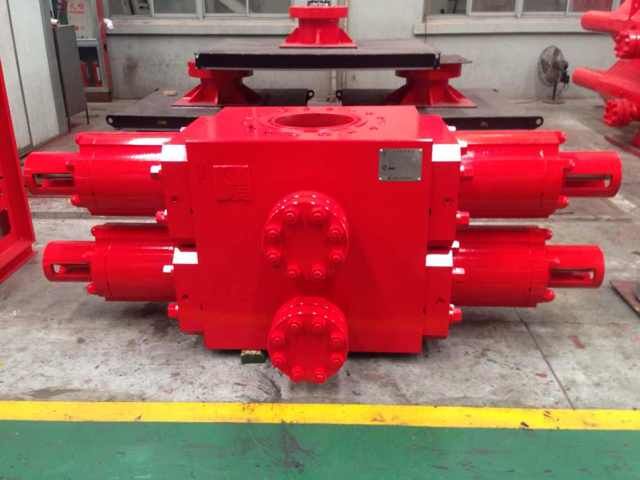 API 16A Shaffer type double ram Blowout preventer