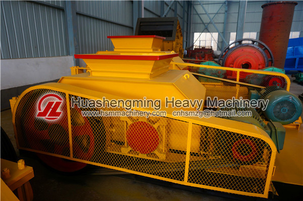HSM ISO CE Best Quality Smooth Toothed Roll Crusher