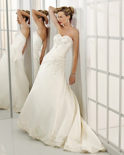 A-line Sweetheart Cathedral Train Satin Beading Wedding Dress supplier