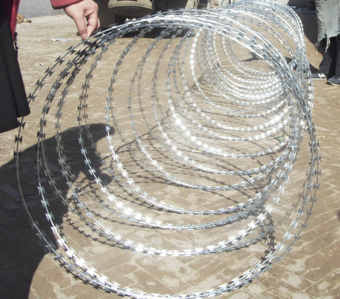 razor wire