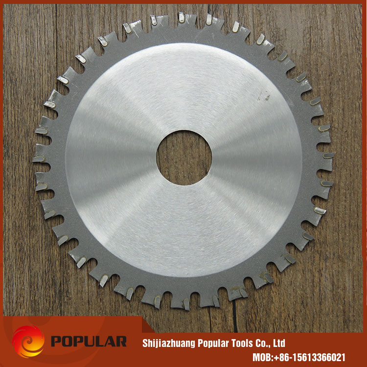 Circular saw blade for metal cutting