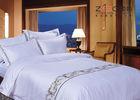 Logo Embroidery Satin White Hotel Bed Linen Soft Top Grade 400TC