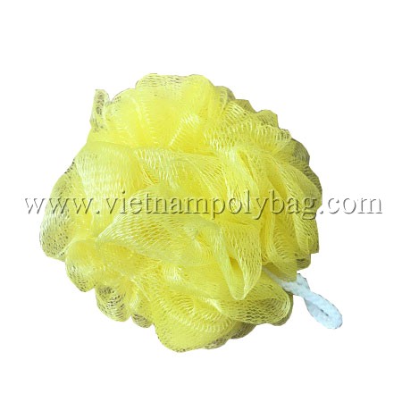 Plastic mesh bath sponge