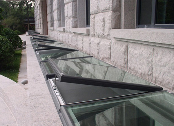 Electronic Control Skylights